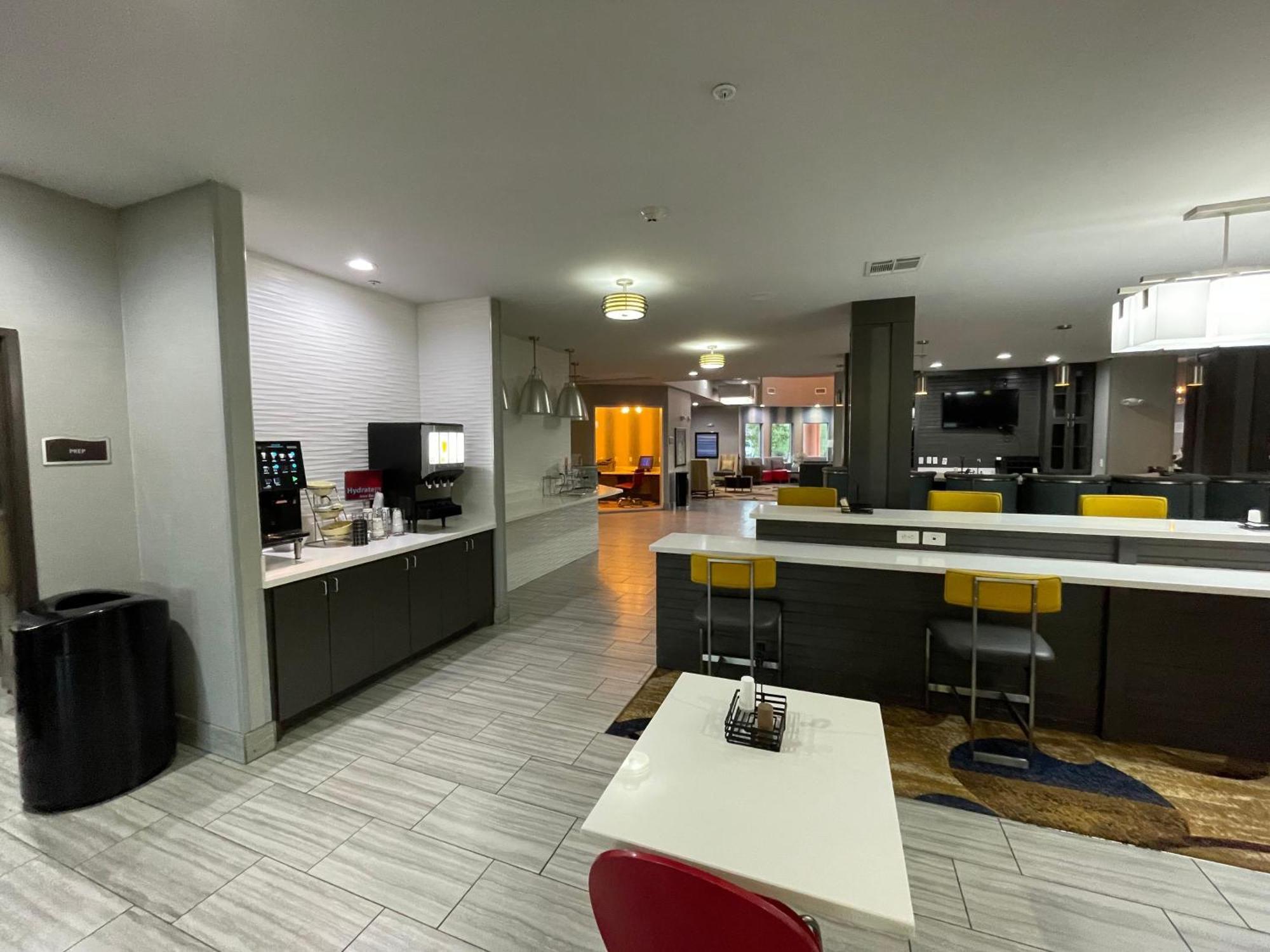 Del-Mar Airport Inn & Suites Shreveport Exteriér fotografie